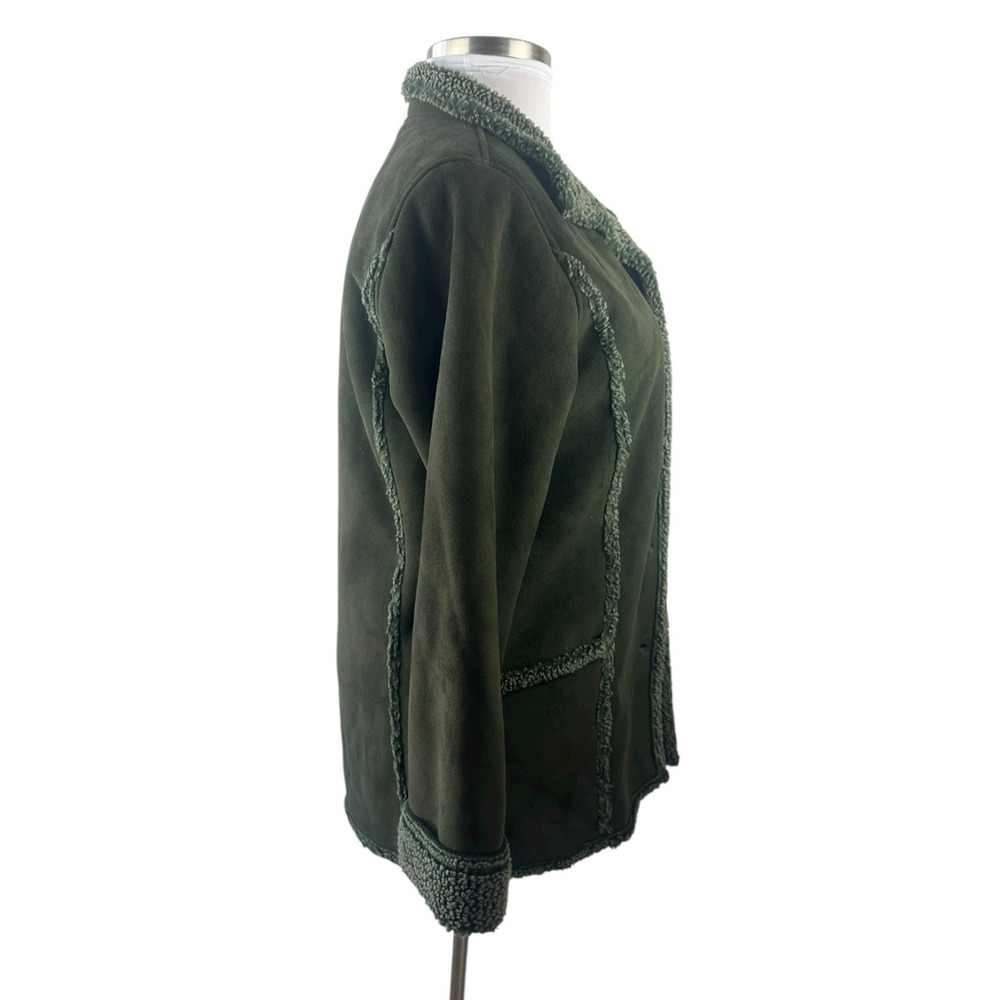 L.L. Bean Womens Medium Sherpa Fleece Lined Green Coat Jacket Button Front - Picture 7 of 14